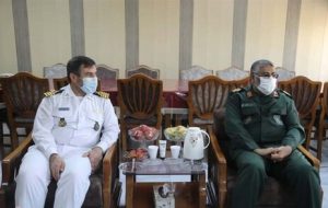 ملاقات فرماندهان دریایی سپاه و ارتش در منطقه یکم/ آمادگی دریادلان ارتش و سپاه برای تأمین امنیت تنگه هرمز و خلیج فارس ملاقات فرماندهان دریایی سپاه و ارتش در منطقه یکم/ آمادگی دریادلان ارتش و سپاه برای تأمین امنیت تنگه هرمز و خلیج فارس