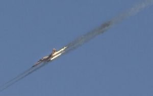 تصویربرداری RF-۴ با دوربین‌های «سمات» / انهدام اهداف تعیین شده توسط هواپیماهای صائقه و F7