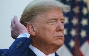 آسوشیتدپرس: ترامپ دنبال قفل‌کردن سیاست خارجی پیش از آغاز به کار بایدن است