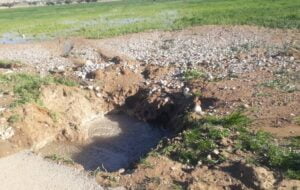 به علت ترکیدگی لوله شبکه آب شهر دوگنبدان دچار اخلال شد به علت ترکیدگی لوله شبکه آب شهر دوگنبدان دچار اخلال شد