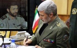 وزیر دفاع: سپهبد صیاد شیرازی سرباز ملت ایران بود