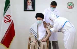 راهبرد عالمانه رهبر معظم انقلاب در مواجهه با کرونا؛ از تشکیل ستاد مقابله با کرونا تا استفاده از واکسن ایرانی