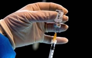 استقبال ضعیف کهگیلویه و بویراحمدی‌ها از دُز سوم واکسن کرونا/ بیش از ۲۲۰ هزار دُز واکسن تزریق شد