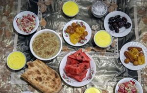 کارشناس تغذیه: روزه‌داران هنگام افطار غذاهای ساده و زودهضم مصرف کنند