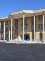 مدارس بندرعباس در پی زلزله بروی شهروندان باز شد