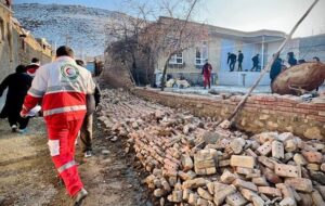 تیم امدادی هلال احمر قزوین به مناطق زلزله زده خوی اعزام شد