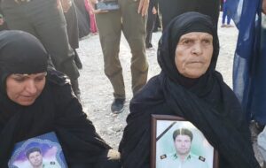 مادر شهید قنبری: حاضرم 5 فرزند دیگرم را فدای نظام و انقلاب کنم