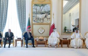 دیدار رئیس جمهور الجزائر و امیر قطر با محوریت تحولات منطقه