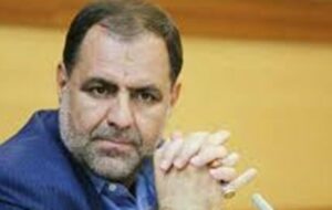 غلام محمد زارعی برای حضور در انتخابات ثبت نام کرد