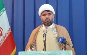هشدار امام جمعه بهمئی: انحراف در ارائه تسهیلات را با مردم در میان می‌گذاریم