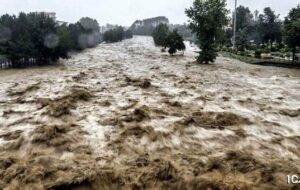 گزارش میزان خسارت سیل اخیر در ورزقان برای جبران به وزارتخانه‌های ارسال می‌شود
