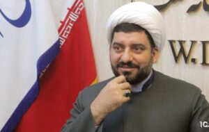 نیروی انتظامی ضمن برخورداری از اقتدار،همواره درکنار مردم بوده است