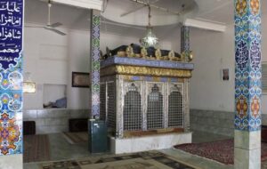 شاهزاده محمد، امامزاده‌ای در بام نفت ایران+ تصاویر