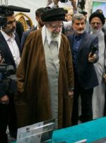 رهبر انقلاب از نمایشگاه دستاوردها و توانمندی‌های بخش خصوصی بازدید کردند