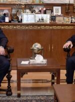 «مقاومت» امنیت لبنان را تثبیت می کند/ حضور یک میلیون و ۲۵۰هزار نفر در تشییع شهدا «مقاومت» امنیت لبنان را تثبیت می کند/ حضور یک میلیون و ۲۵۰هزار نفر در تشییع شهدا
