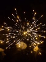 ندای «الله اکبر» از بام نفت ایران طنین انداز شد