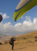 پرواز دیدنی «پاراگلایدرها» در گچساران+ تصاویر