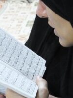 نجواهای عاشقانه گچسارانیها در دومین شب قدر نجواهای عاشقانه گچسارانیها در دومین شب قدر