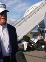 ادعای ترامپ: پوتین بی هیچ دلیلی کاملا دیوانه شده!