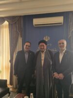 دیدار سید محمد موحد با رئیس سازمان برنامه و بودجه کشور/پیگیری مستمر نماینده کهگیلویه بزرگ برای توسعه زیر ساخت ها؛ محور های مواصلاتی در صدر اولویت ها دیدار سید محمد موحد با رئیس سازمان برنامه و بودجه کشور/پیگیری مستمر نماینده کهگیلویه بزرگ برای توسعه زیر ساخت ها؛ محور های مواصلاتی در صدر اولویت ها