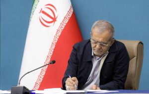 لزوم بازتولید اندیشههای نوآورانه بر بنیاد میراث بوعلی/ نیازمند خوانشی نو از حکمت بوعلی سینا هستیم لزوم بازتولید اندیشههای نوآورانه بر بنیاد میراث بوعلی/ نیازمند خوانشی نو از حکمت بوعلی سینا هستیم