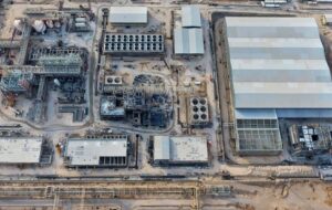 پیشرفت طرح پلیاتیلن سنگین گچساران از ۵۵ درصد عبور کرد/ تأمین مالی ۱۳ هزار میلیاردتومانی شرکت صنایع پلیمر گچساران در سال پیشرفت طرح پلیاتیلن سنگین گچساران از ۵۵ درصد عبور کرد/ تأمین مالی ۱۳ هزار میلیاردتومانی شرکت صنایع پلیمر گچساران در سال