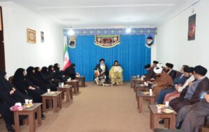 بقای دین و انقلاب وابسته به حوزههای علمیه است بقای دین و انقلاب وابسته به حوزههای علمیه است