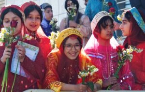 جشنواره خیرین مدرسهساز کشور در گچساران+ تصاویر جشنواره خیرین مدرسهساز کشور در گچساران+ تصاویر