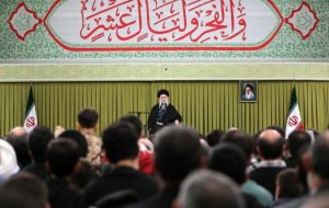 دیدار خانوادههای شهدای امنیت گچساران با رهبر انقلاب+ تصاویر دیدار خانوادههای شهدای امنیت گچساران با رهبر انقلاب+ تصاویر