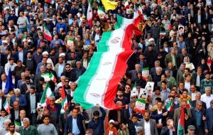 ۲۲ بهمن تماشایی در گچساران+ تصاویر ۲۲ بهمن تماشایی در گچساران+ تصاویر