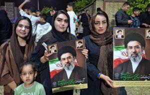 حضور حماسی گچسارانیها در نوزدهمین شب قدر انقلاب حضور حماسی گچسارانیها در نوزدهمین شب قدر انقلاب