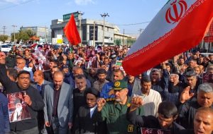 سیل خروشان گچسارانی‌ها با فریاد «مرگ بر آمریکا»+ تصاویر