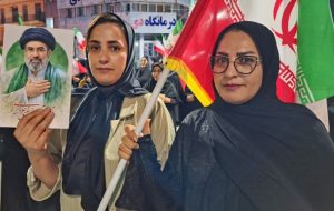 گچسارانیها در خیابان پاسخ ترامپ را دادند+ تصاویر گچسارانیها در خیابان پاسخ ترامپ را دادند+ تصاویر
