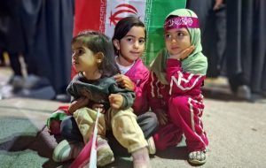 بام نفت ایران همچنان در مدار حماسه بام نفت ایران همچنان در مدار حماسه