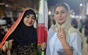 گچساران در شب میلاد بانوی کرامت+ تصاویر گچساران در شب میلاد بانوی کرامت+ تصاویر