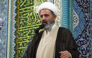 توصیه امامجمعه موقت گچساران درباره مذاکرات ایران و آمریکا توصیه امامجمعه موقت گچساران درباره مذاکرات ایران و آمریکا