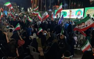جشن ولایت در گچساران با نوای «حیدر حیدر»+ تصاویر