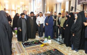 تجدید میثاق خادمان «نماز جمعه» گچساران با شهدا+ تصاویر تجدید میثاق خادمان «نماز جمعه» گچساران با شهدا+ تصاویر